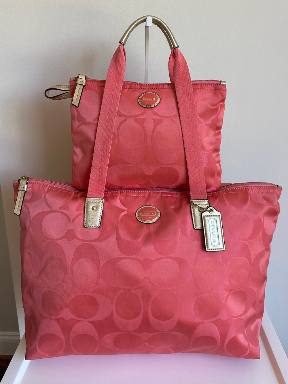 Coach Getaway Set Signature Nylon Packable Weekender Tote Bag/Pouch Coral  77321